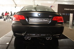 2009款 4.0L DCT 双门轿跑车