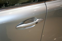 2009款 300 3.0L 自动 