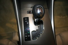 2009款 300 3.0L 自动 