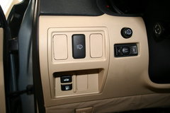 2009款 300 3.0L 自动 