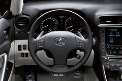 2009款 300 3.0L 自动 