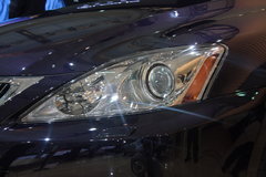 2009款 300 3.0L 自动 