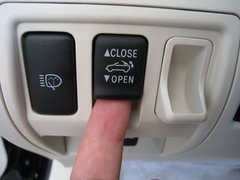 2009款 300 3.0L 自动 