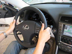 2009款 300 3.0L 自动 