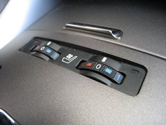 2009款 300 3.0L 自动 