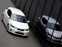 2009款 300 3.0L 自动 