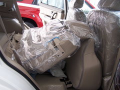 2008款 2.5T 自动 柴油舒适版 5座