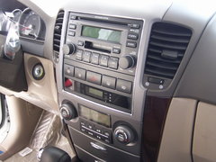 2008款 2.5T 自动 柴油舒适版 5座