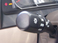 2008款 2.5T 自动 柴油舒适版 5座