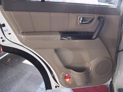 2008款 2.5T 自动 柴油舒适版 5座