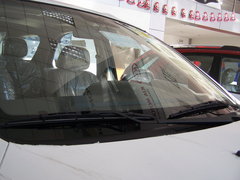 2008款 2.5T 自动 柴油舒适版 5座