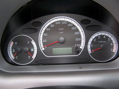2007款 1.1L 手动 豪华型