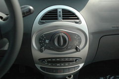 2007款 1.1L 手动 豪华型