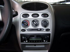 2007款 1.1L 手动 豪华型