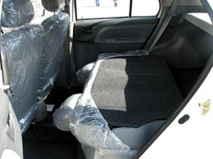 2009款 三厢 1.5L AMT 旗舰型