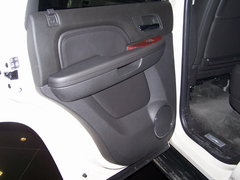 2007款 6.2 自动 7座 全时四驱
