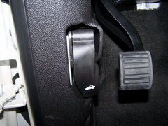 2007款 6.2 自动 7座 全时四驱