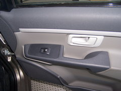 2006款 1.7L 手动 领航版