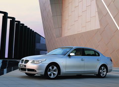 2006款 530i 3.0L 