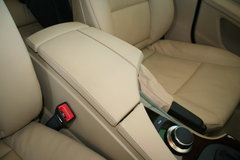 2006款 530i 3.0L 