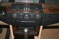 2006款 530i 3.0L 