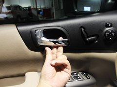 2006款 2.7L 自动 舒适版 7座