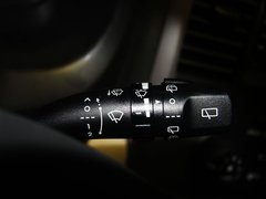 2006款 2.7L 自動 舒適版 7座