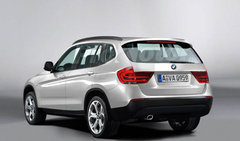 2010款 3.0L xDrive30i探索版 5座