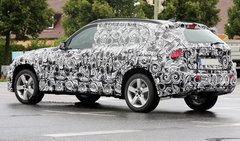 2010款 3.0L xDrive30i探索版 5座