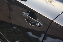 2010款 3.0L xDrive30i探索版 5座