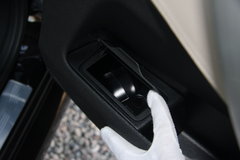 2010款 3.0L xDrive30i探索版 5座