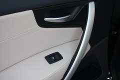 2010款 3.0L xDrive30i探索版 5座