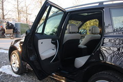2010款 3.0L xDrive30i探索版 5座
