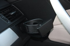 2010款 3.0L xDrive30i探索版 5座