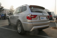 2010款 3.0L xDrive30i探索版 5座
