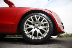 2010款 2.0 TFSI Roadster