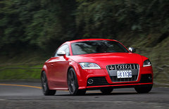 2010款 2.0 TFSI Roadster