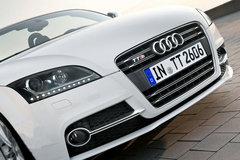 2010款 2.0 TFSI Roadster
