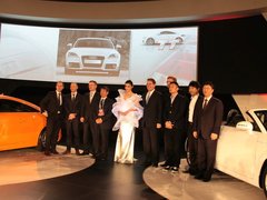 2010款 2.0 TFSI Roadster