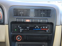 2008款 2.4L 手动 标准型 两驱 欧III