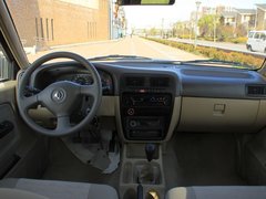 2008款 2.4L 手动 标准型 两驱 欧III