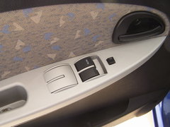 2007款 1.3 自动 舒适型