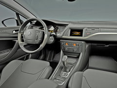 2007款 3.0L 自动 基本型