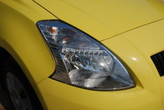 2010款 1.5L 手动 冠军版 精英型