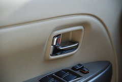 2010款 1.5L 手动 冠军版 精英型