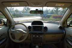 2010款 1.5L 手动 冠军版 精英型