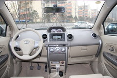 2010款 1.5L 手动 冠军版 精英型