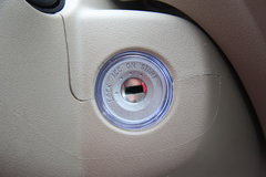 2010款 1.5L 手动 冠军版 精英型