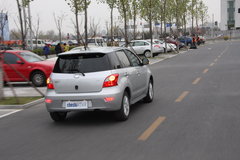 2010款 1.5L 手动 冠军版 精英型