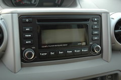 2010款 1.5L 手动 冠军版 精英型